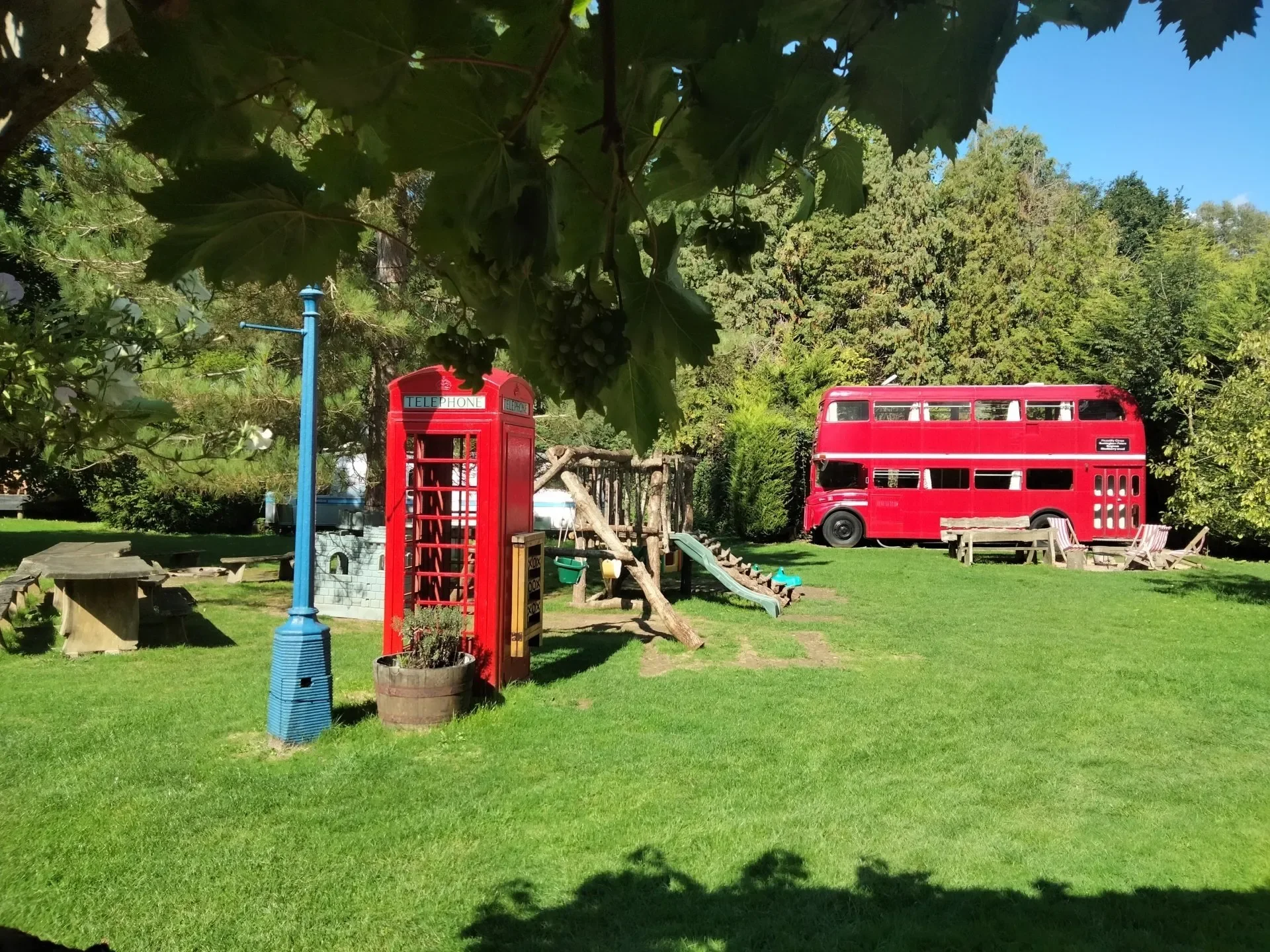 Holiday Bus