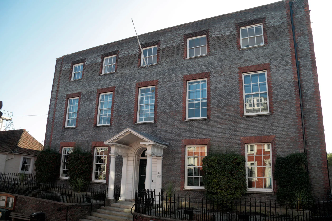 Lewes House - Lewes